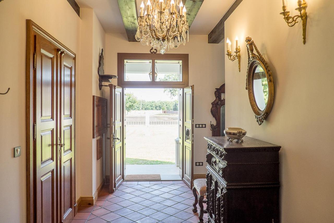 Dwor Gogolewo Nad Warta Bed & Breakfast Ksiaz Wielkopolski Luaran gambar